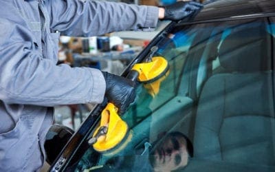 3 Reasons to Hire a Pro for Auto Glass Installation